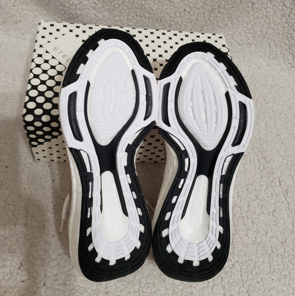 Adidas by Stella Mccarthy ASMC Ultraboost 22 Sneakers - Picture 9 of 11